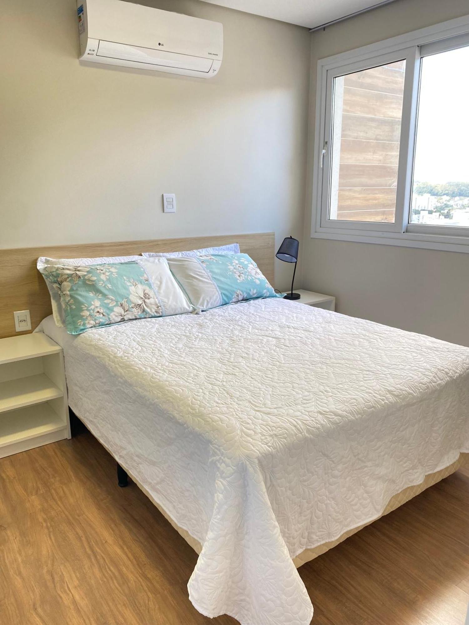 Dallas Apartamentos Na Via Gastronomica-Estacionamento-Amplos E Equipados-Wifi Bento Gonçalves Eksteriør billede